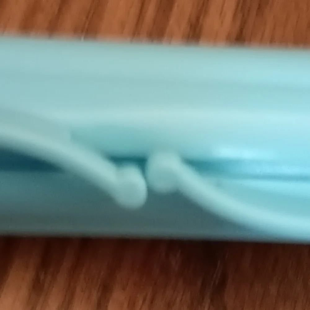 Tupperware Feeding Spoon In Case - Picture 4 of 4